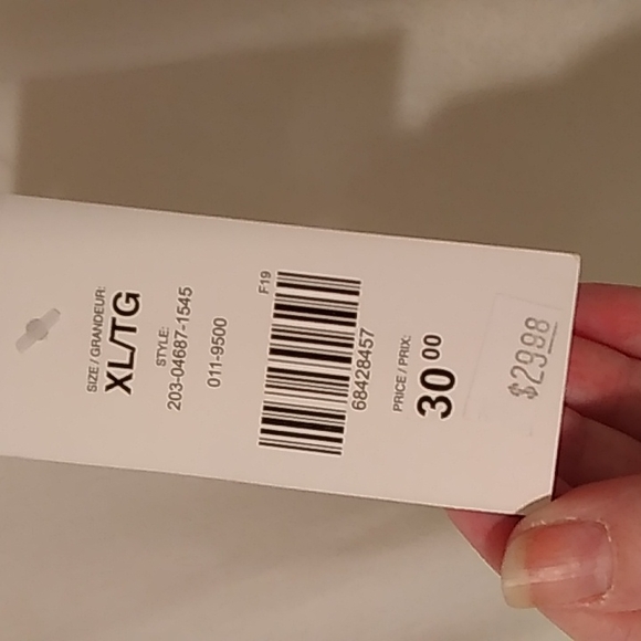 Suzy Shier, White with Lace and Cut-Out - Picture 6 of 6